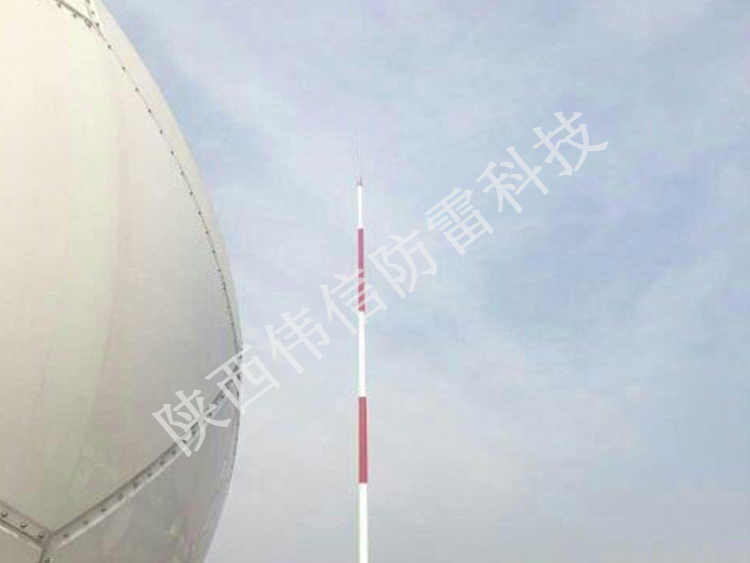 11米玻璃鋼避雷針，機(jī)場專用避雷針產(chǎn)品展示二