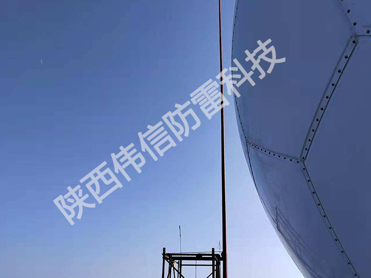 21米高強(qiáng)度玻璃鋼避雷針，氣象雷達(dá)站專用避雷針，防側(cè)擊絕緣接閃器產(chǎn)品展示一
